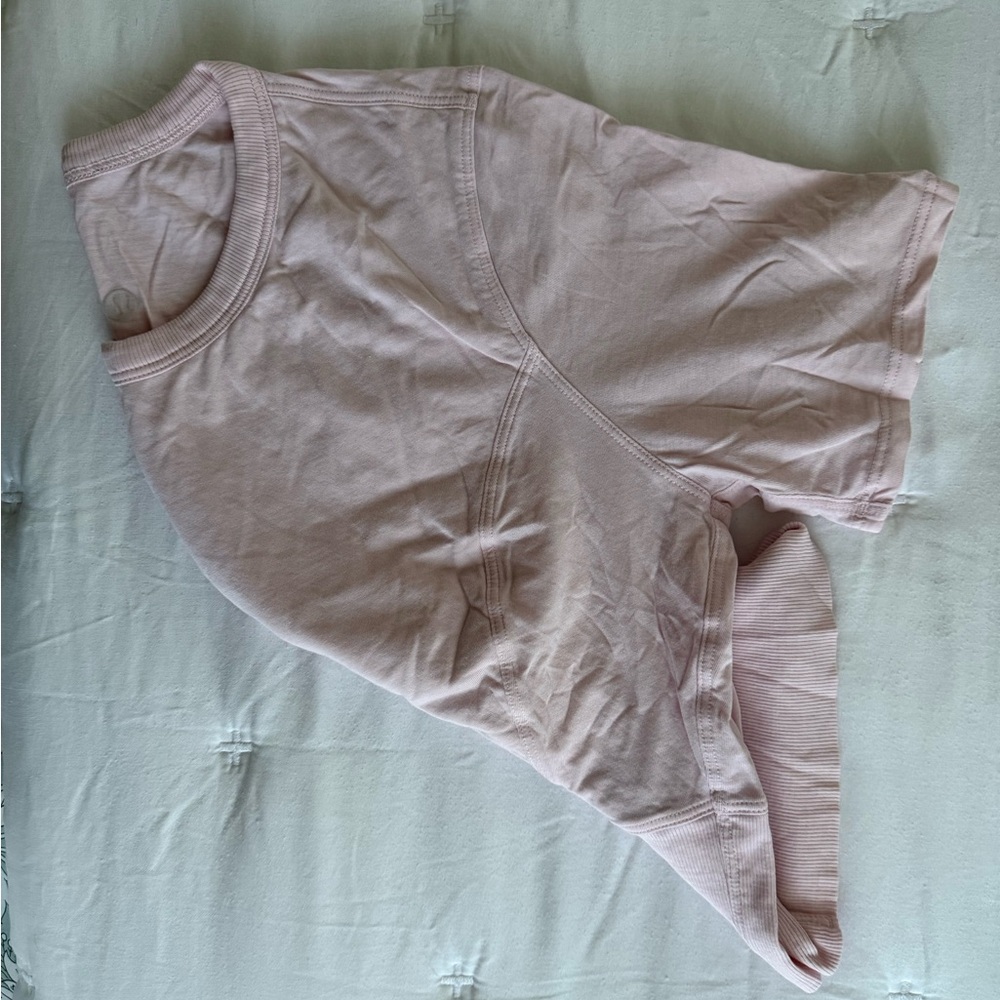 Lululemon Cropped cotton Ribbed Twist T-Shirt Strawberry Milkshake Size 10
